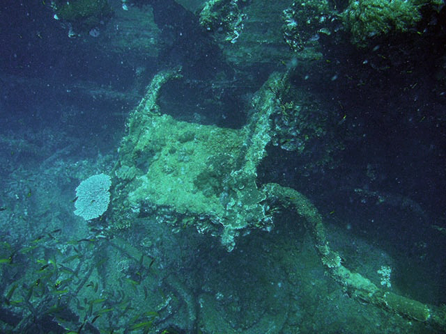 june20_2009YD_engineroomR.jpg